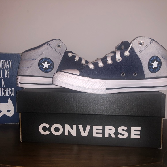NEW⭐️ MIDI Converse sneakers - Picture 3 of 6
